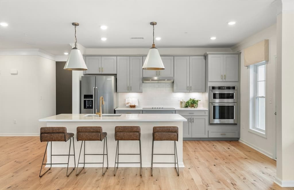 2 Stratton Drive # 104, Woburn MA 01801 photo 4