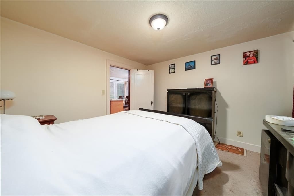 Single Family Residence at 25 Marilyn Drive, Auburn MA 01501, Auburn, photo 13 of 24