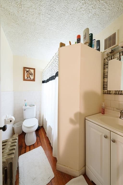 Single Family Residence at 25 Marilyn Drive, Auburn MA 01501, Auburn, photo 15 of 24