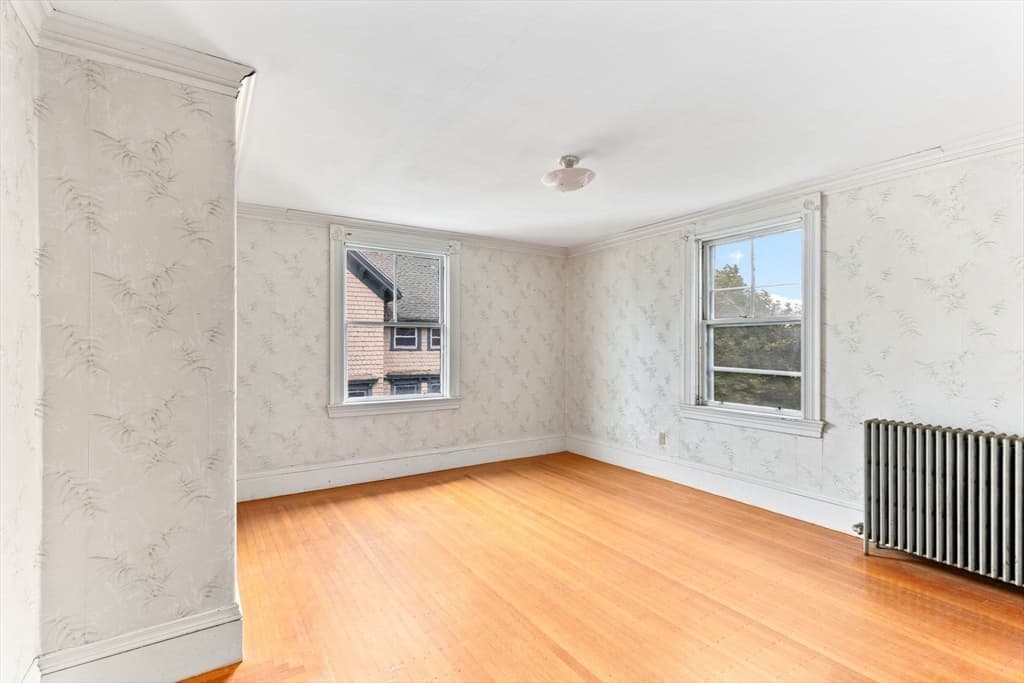 Single Family Residence at 330 Lincoln Ave, Fall River MA 02720, Fall River, photo 34 of 42
