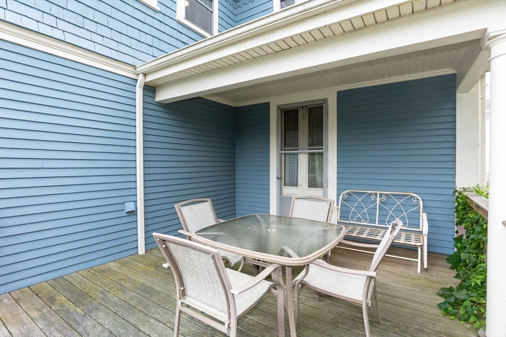 Single Family Residence at 330 Lincoln Ave, Fall River MA 02720, Fall River, photo 18 of 42