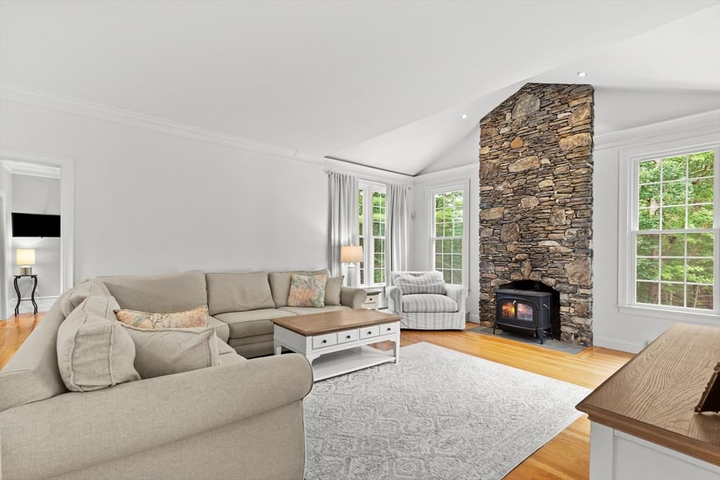 239 Country Club Way, Kingston MA 02364 photo 11