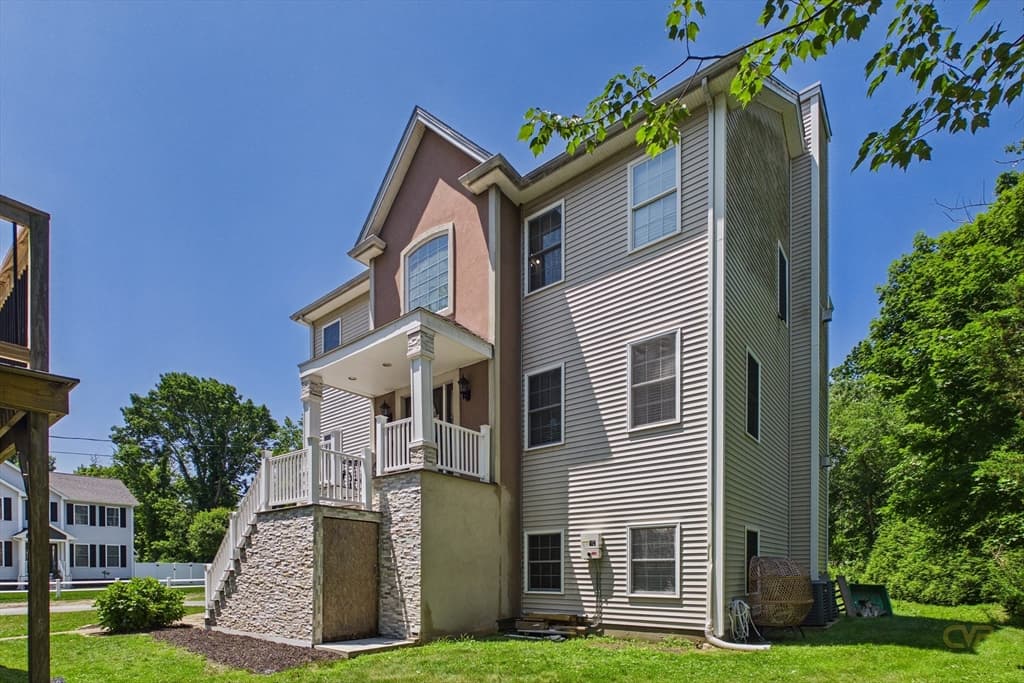 Single Family Residence at 106 David St, Fall River MA 02720, Fall River, photo 3 of 40