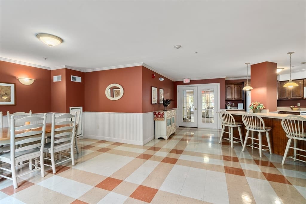 Condominium at 7 Crescent Way # 312, Sturbridge MA 01518, Sturbridge, photo 17 of 22