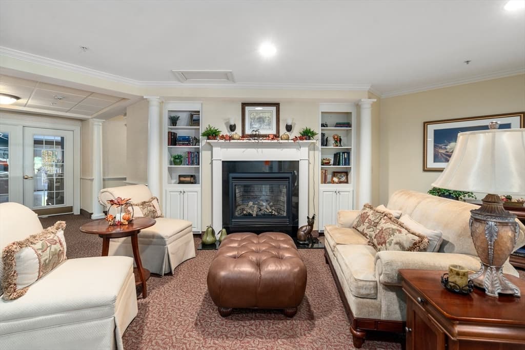 Condominium at 7 Crescent Way # 312, Sturbridge MA 01518, Sturbridge, photo 15 of 22
