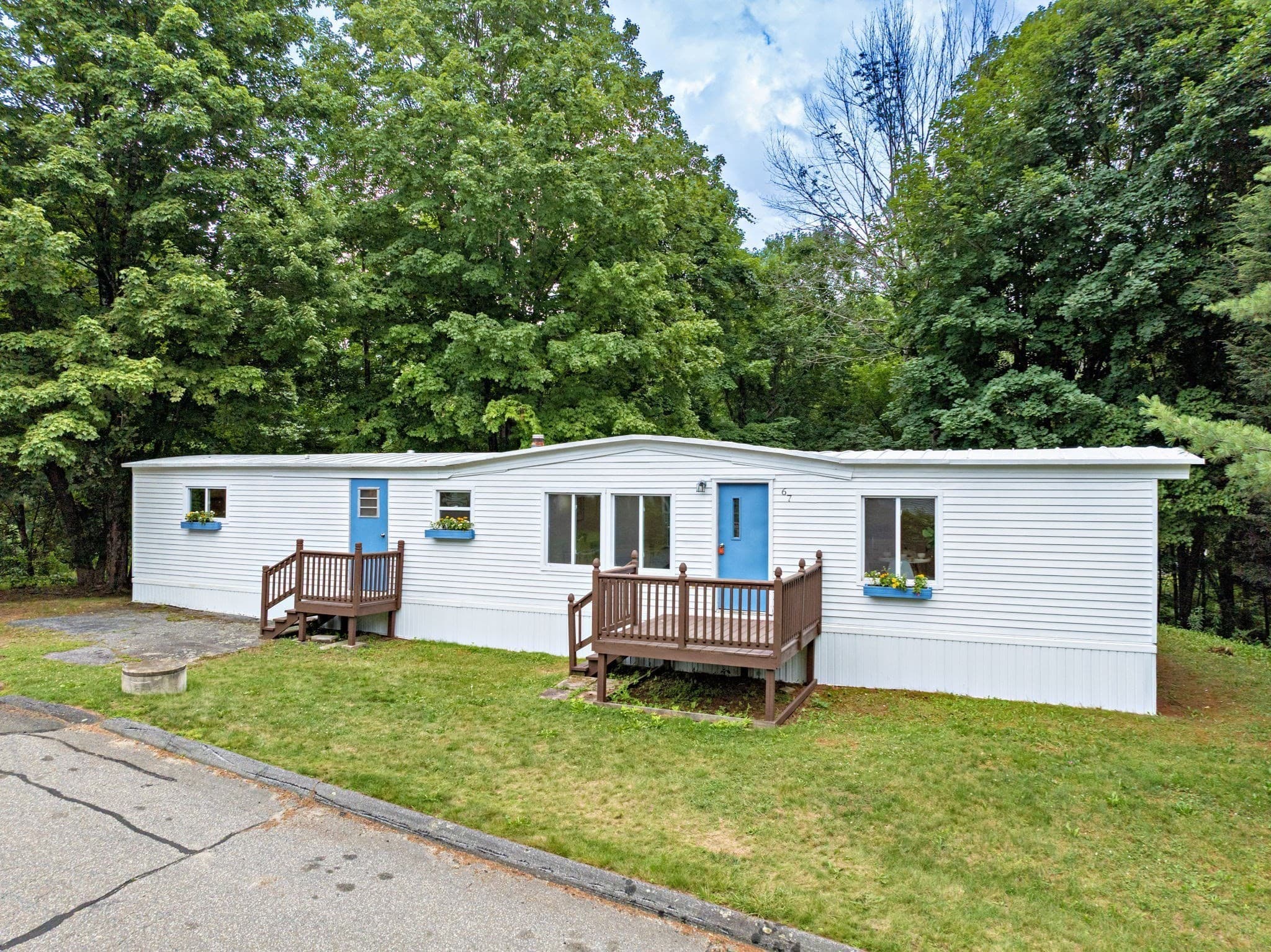 Mobile Home at 67 Willow, Wales MA 01081, photo 2 of 40