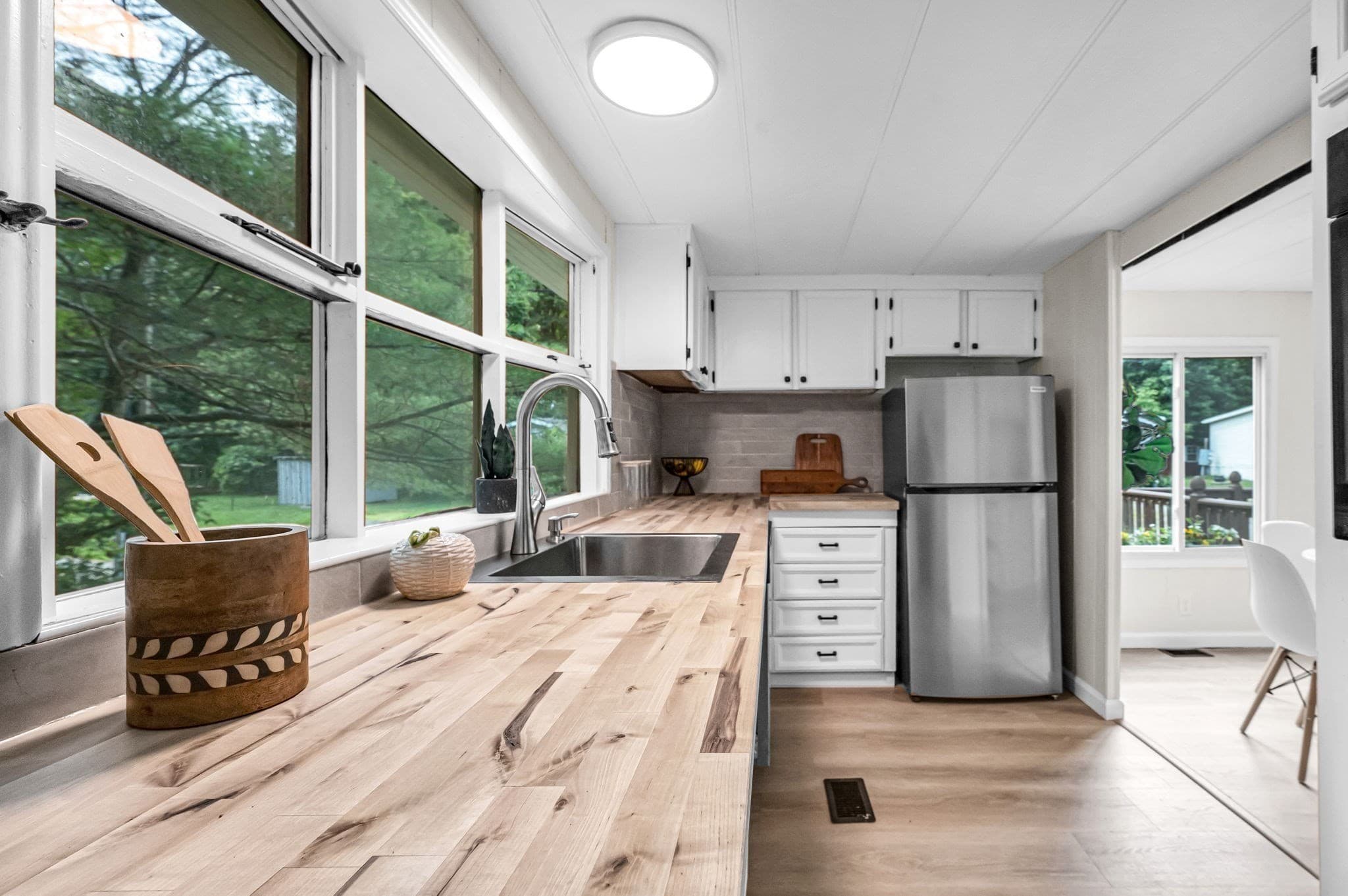 Mobile Home at 67 Willow, Wales MA 01081, photo 22 of 40