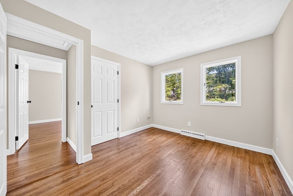 14 Clarence Street, Billerica MA 01821 photo 22