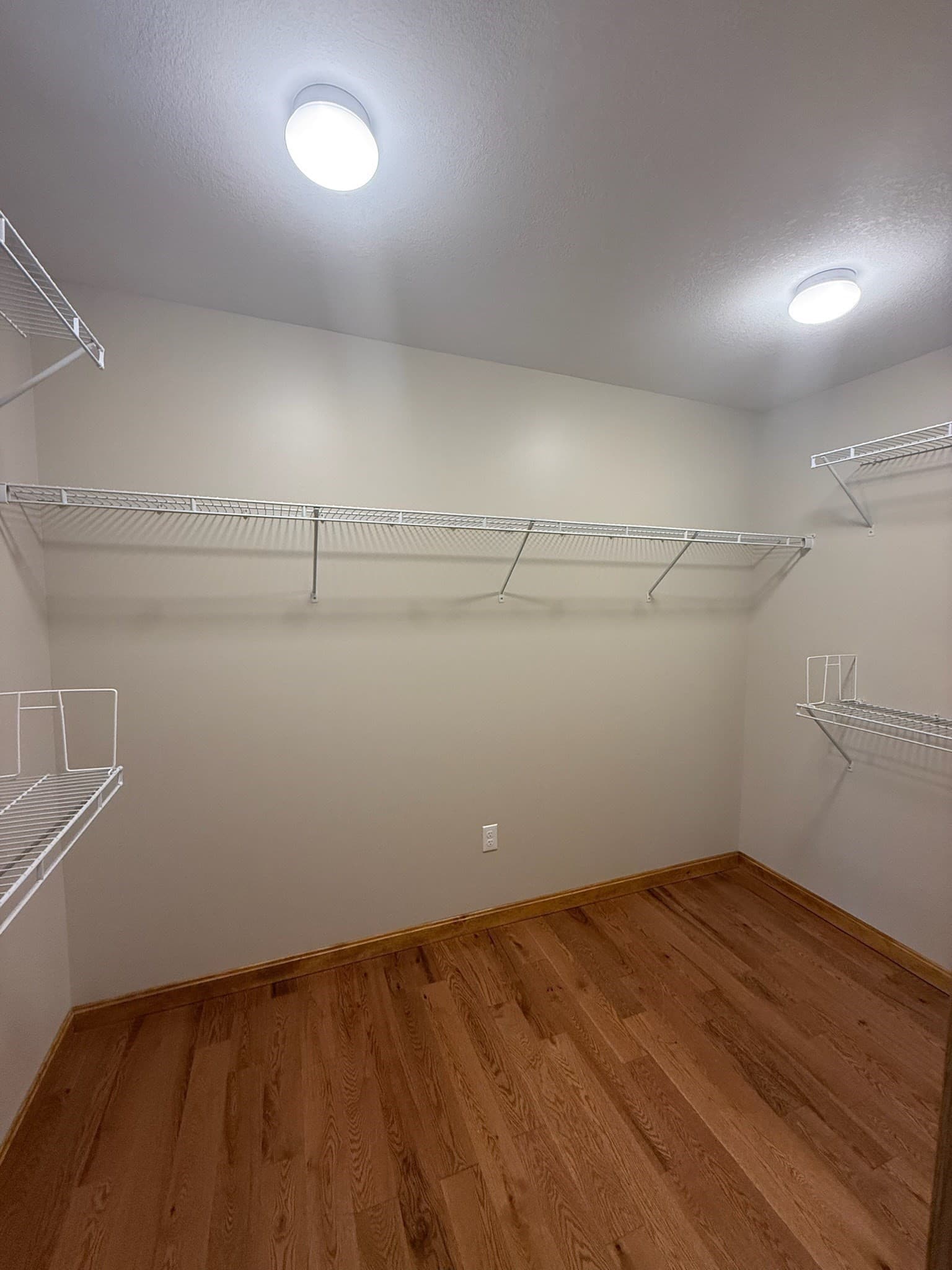 Duplex at 12 Ward Avenue, Easthampton MA 01207, photo 27 of 30