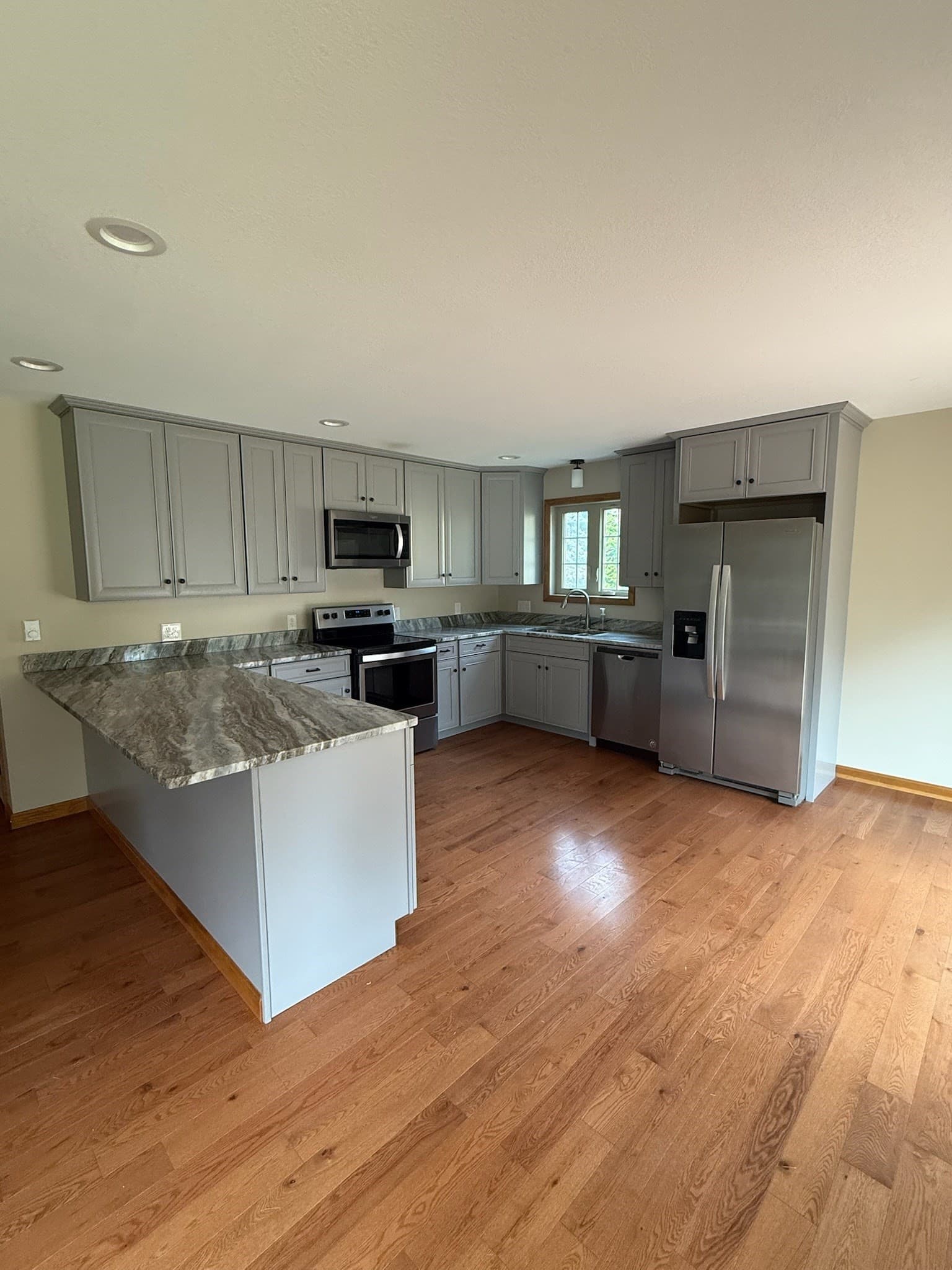 Duplex at 12 Ward Avenue, Easthampton MA 01207, photo 5 of 30