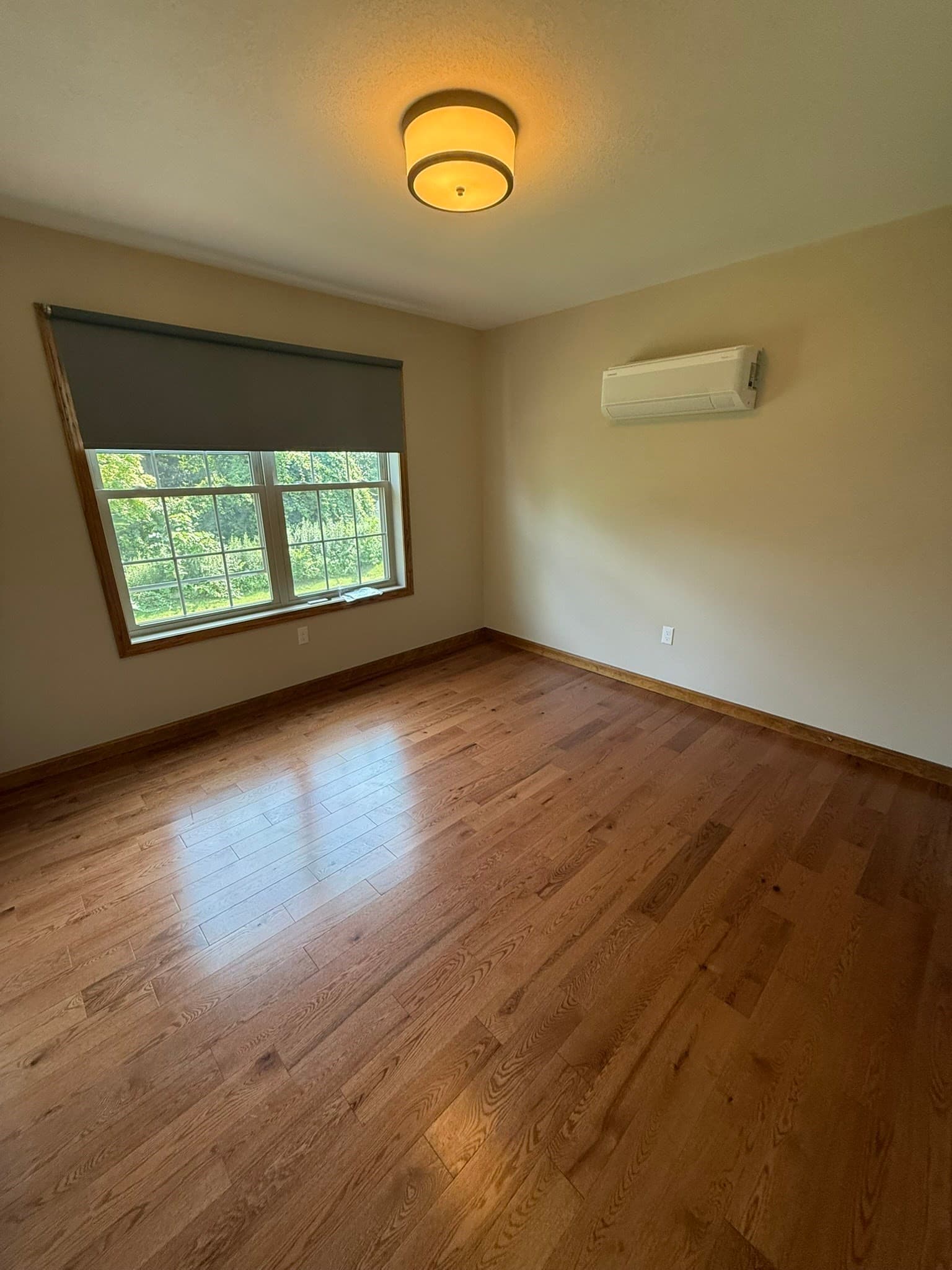 Duplex at 12 Ward Avenue, Easthampton MA 01207, photo 30 of 30