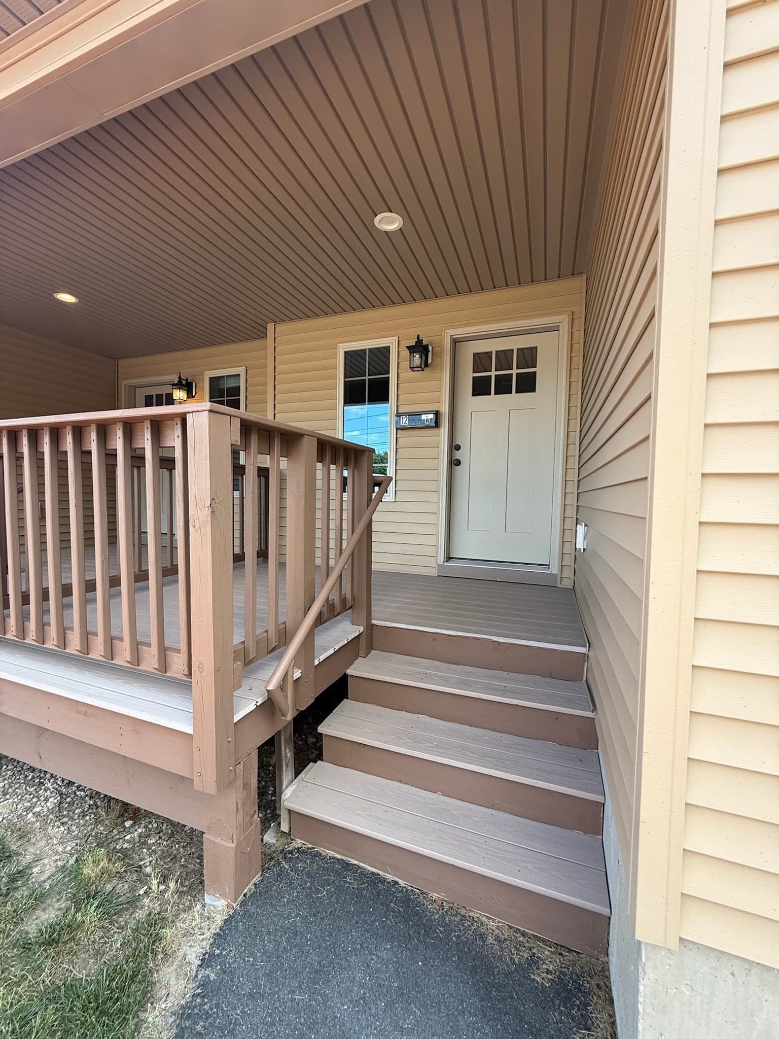 Duplex at 12 Ward Avenue, Easthampton MA 01207, photo 19 of 30