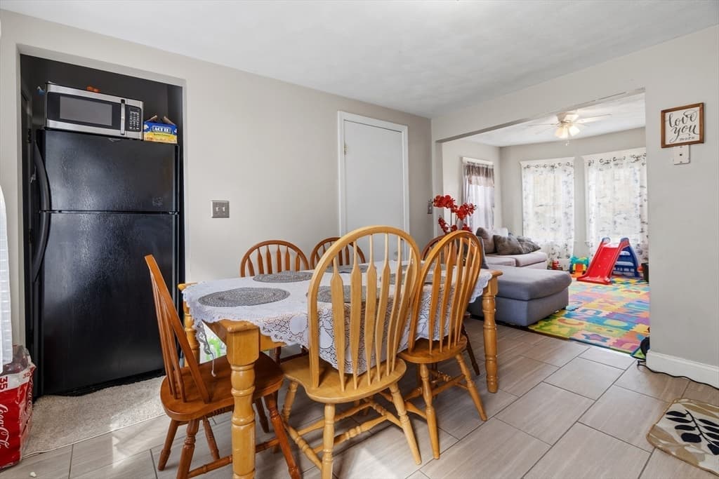 16 Fairview Terrace, Malden MA 02148 photo 23