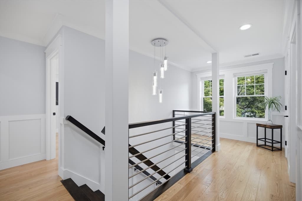 19 Manhattan Ter, Newton MA 02465 photo 19