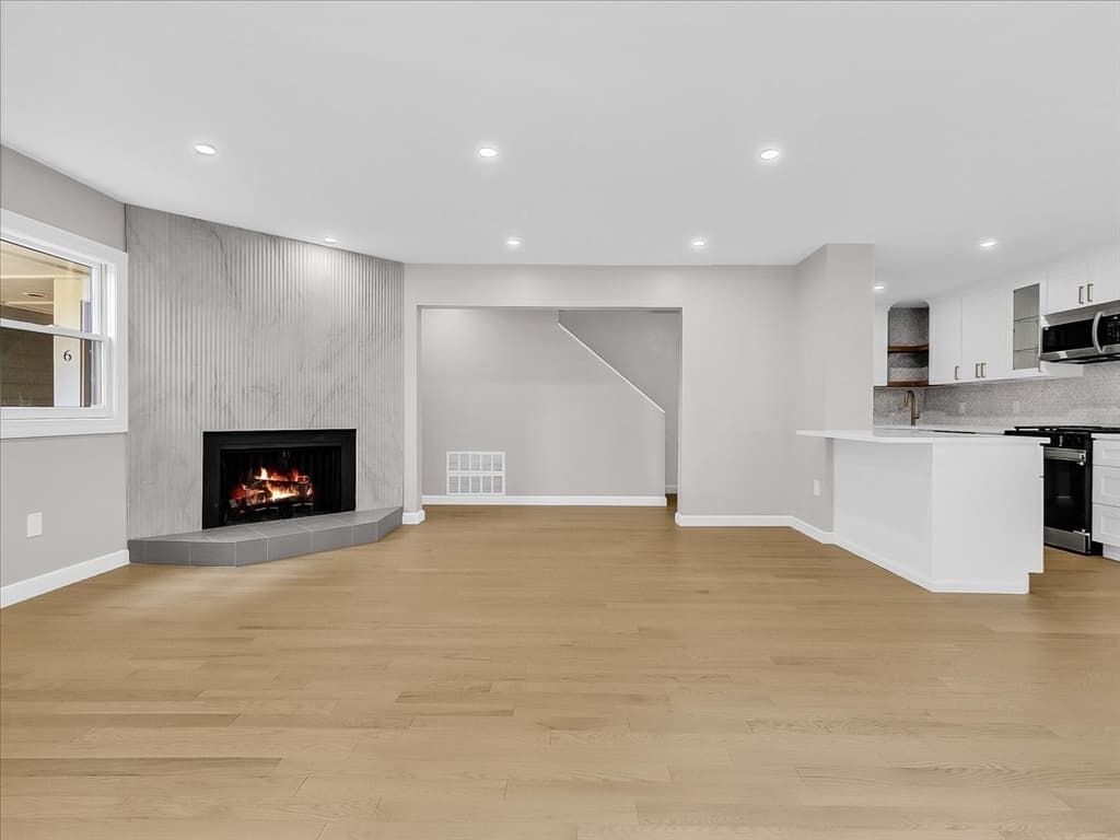 20 Federal St # 6B, Salem MA 01970 photo 2