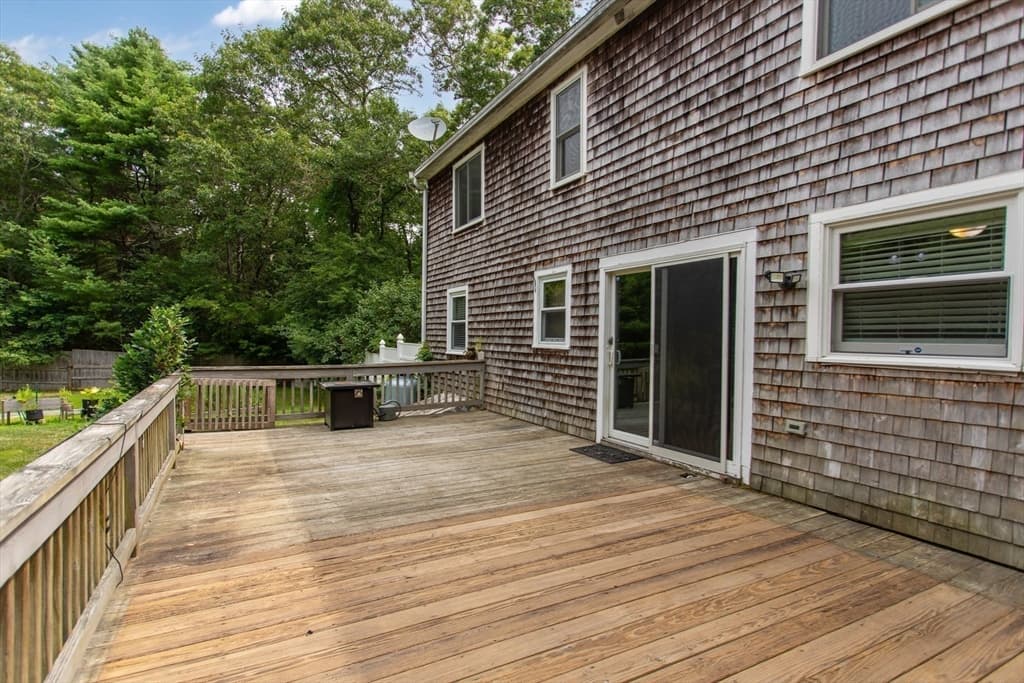 64 Dorothy Dr, Plymouth MA 02360 photo 10