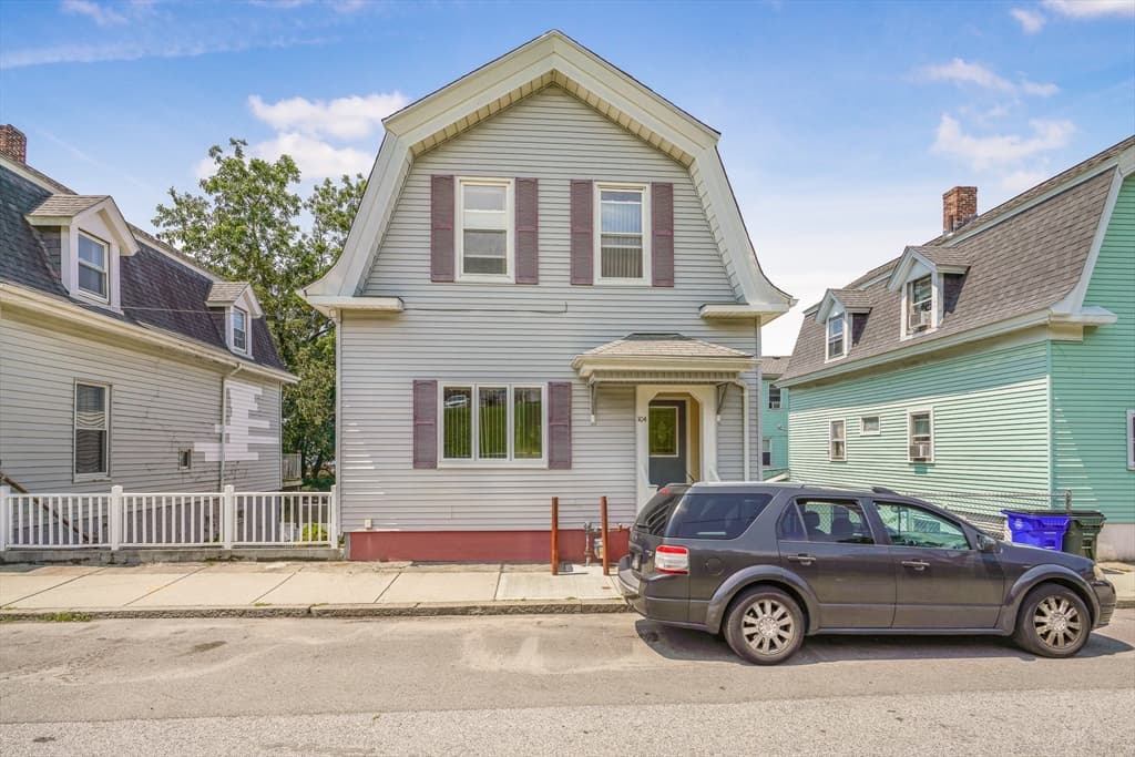 104 School, Fall River MA 02720