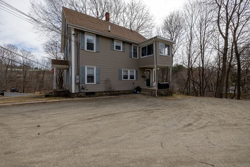 2 Family - 2 Units Up/Down at 56 Ash St, Spencer MA 01562, Spencer, photo 12 of 20