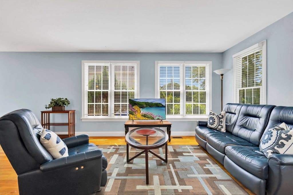 34 Prospect Ave, Bourne MA 02559 photo 7