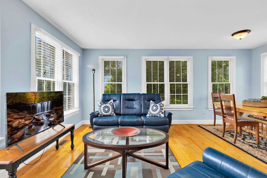 34 Prospect Ave, Bourne MA 02559 photo 9