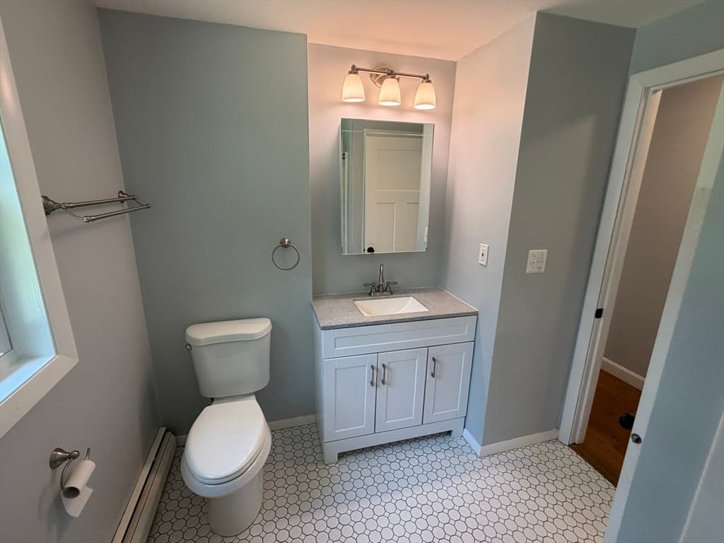 11 C H Clark Dr, Freetown MA 02702 photo 7