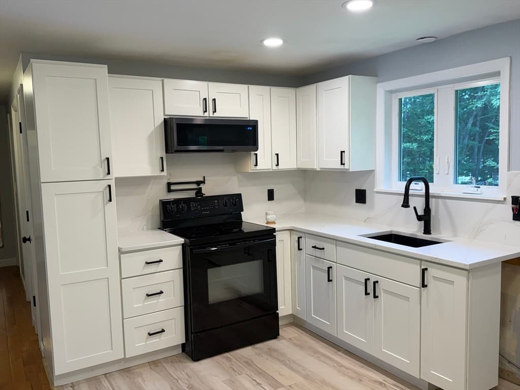 11 C H Clark Dr, Freetown MA 02702 photo 3