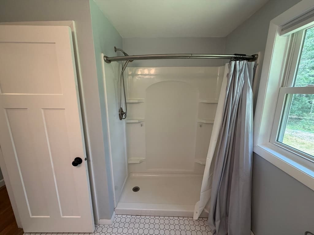 11 C H Clark Dr, Freetown MA 02702 photo 8