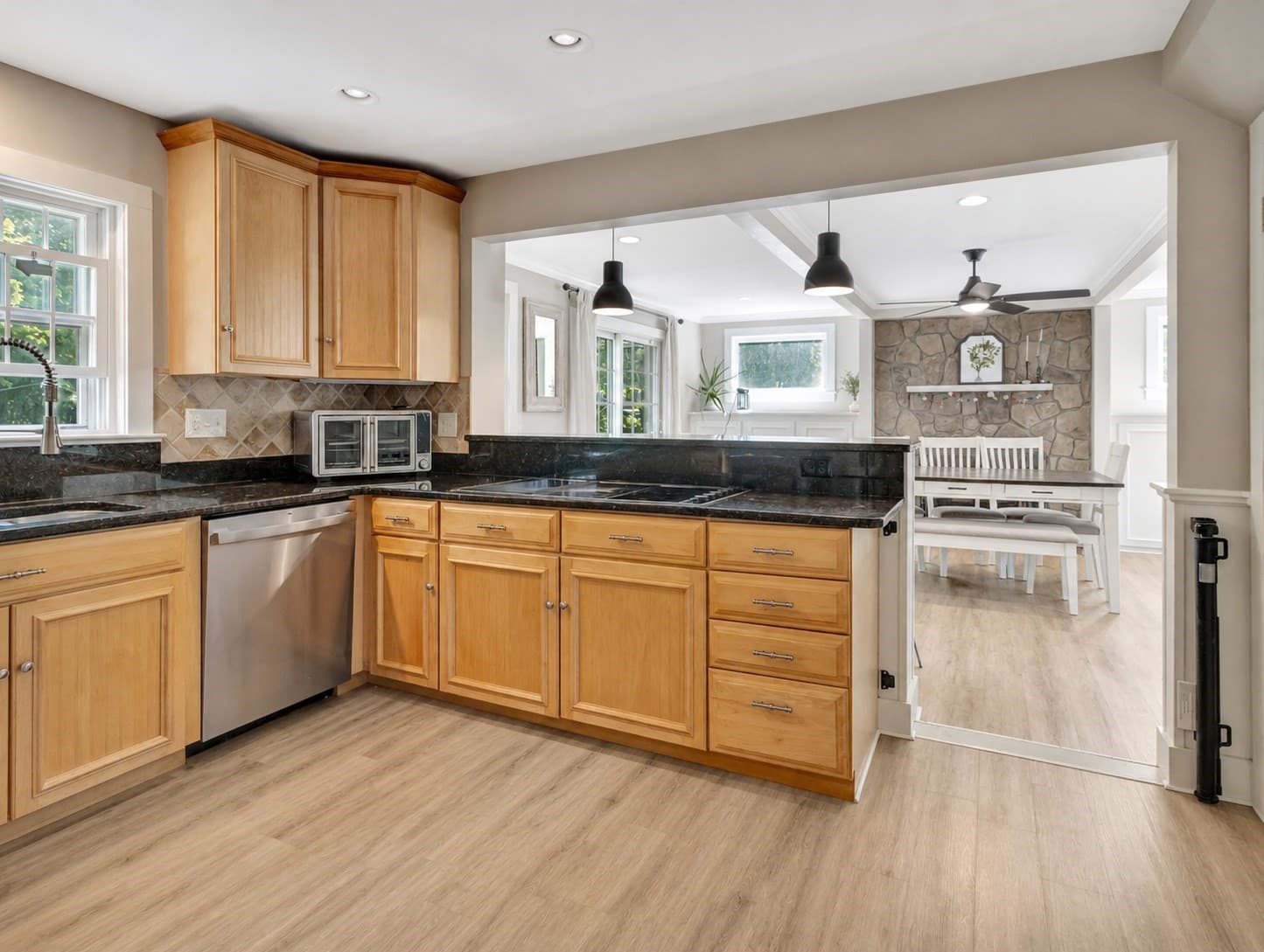 Single Family Residence at 300 Pratt Street, Mansfield MA 02048, photo 16 of 39