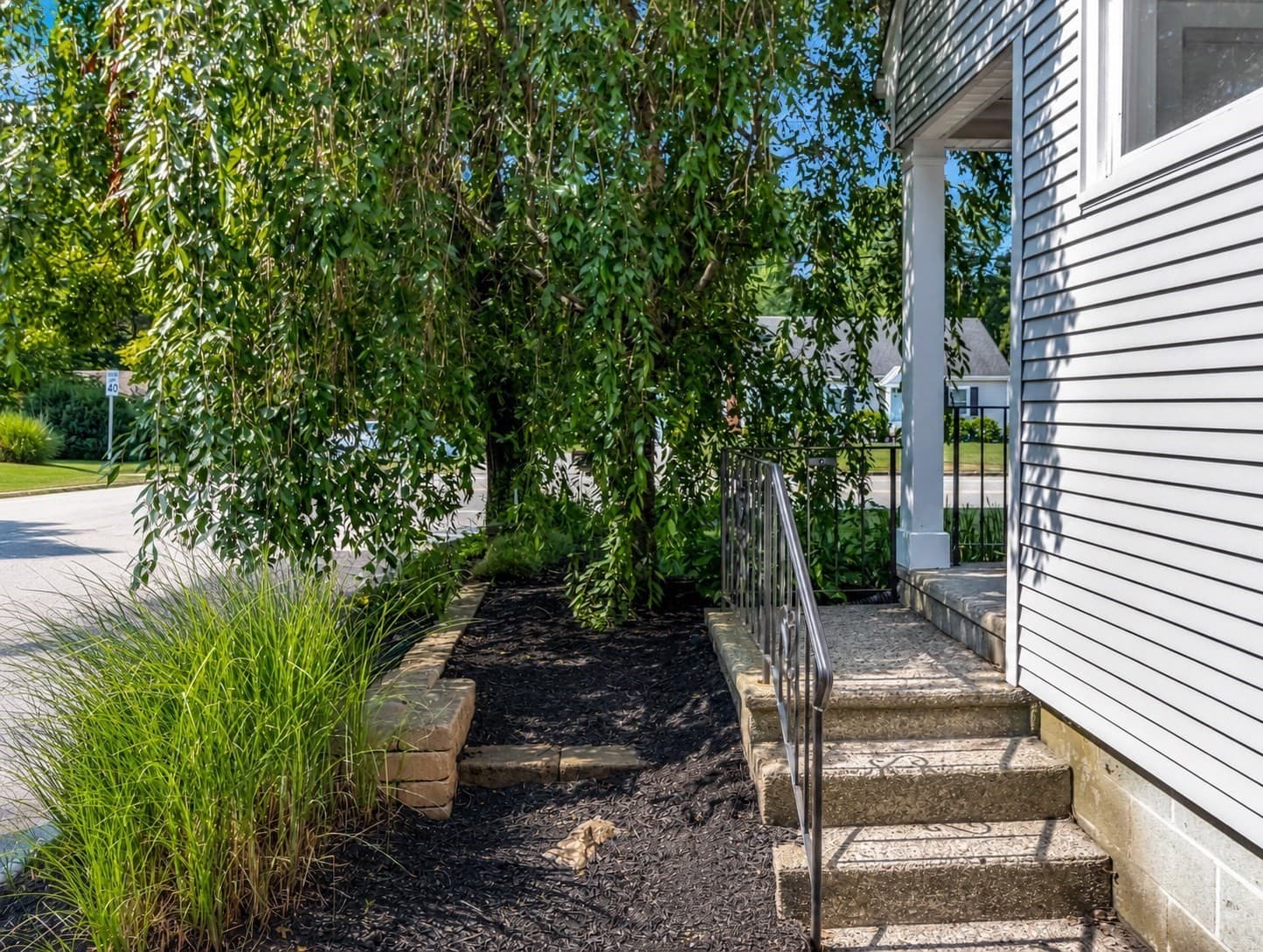 Single Family Residence at 300 Pratt Street, Mansfield MA 02048, photo 7 of 39