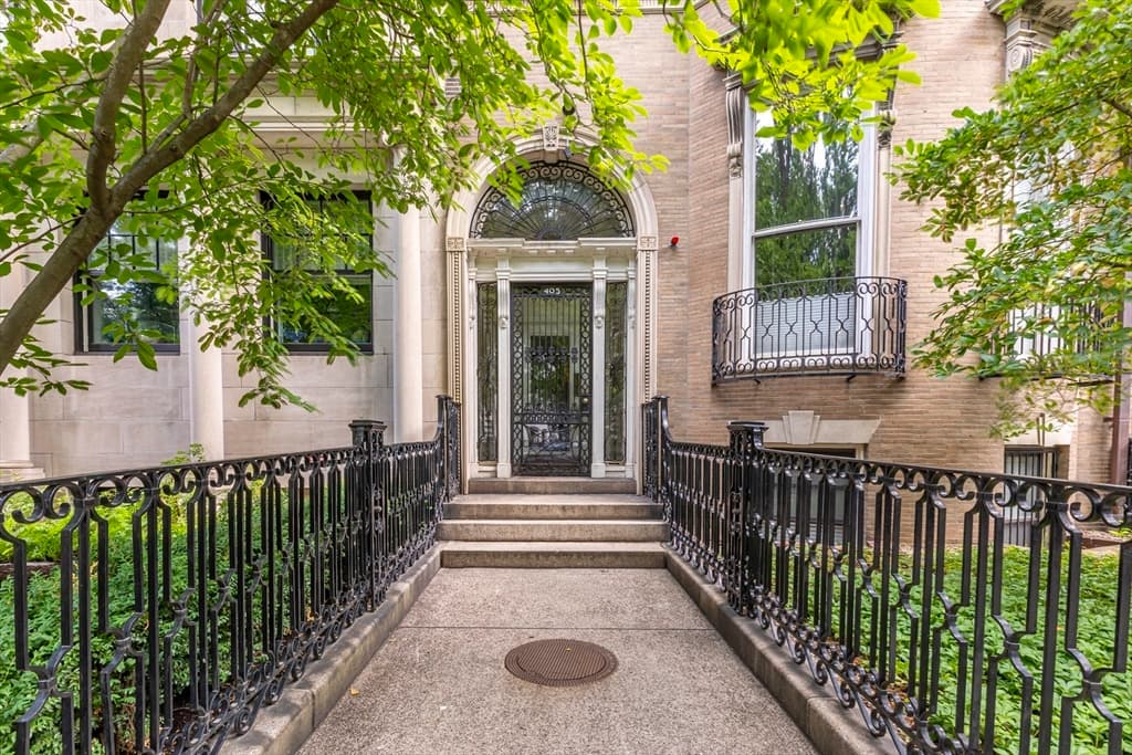 405 Commonwealth Ave # 2, Boston MA 02215 photo 2