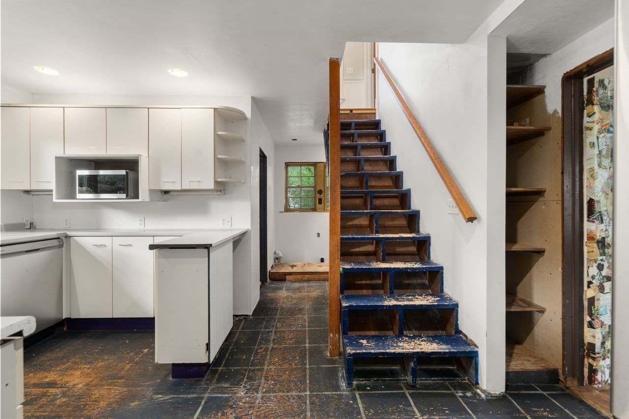 Single Family Residence at 10 Willard St, Wayland MA 01778, Wayland, photo 10 of 35