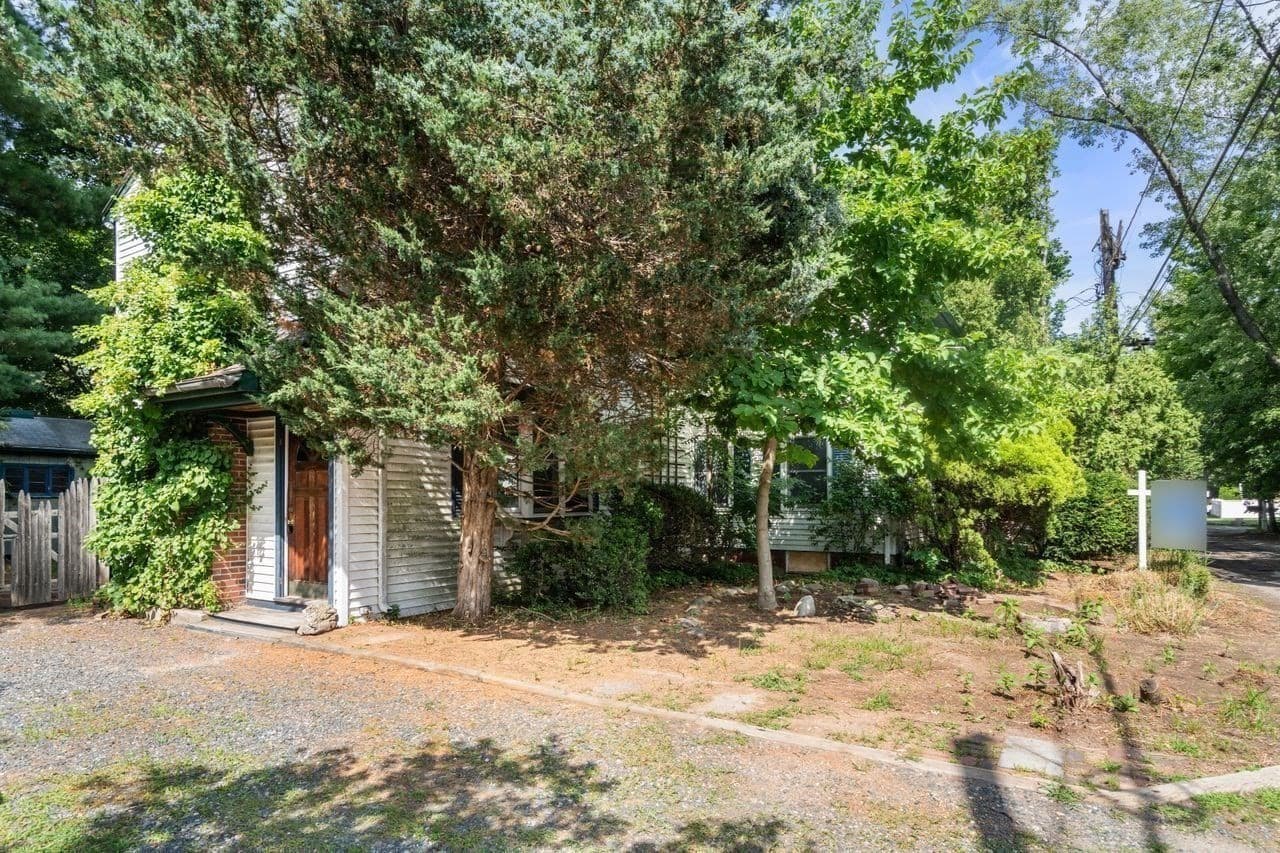 Single Family Residence at 10 Willard St, Wayland MA 01778, Wayland, photo 33 of 35