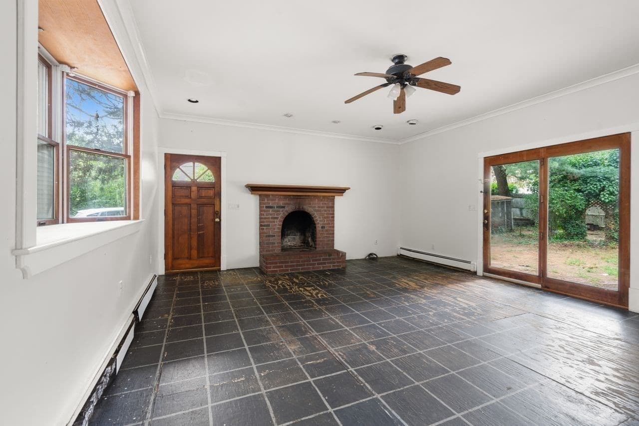 Single Family Residence at 10 Willard St, Wayland MA 01778, Wayland, photo 4 of 35