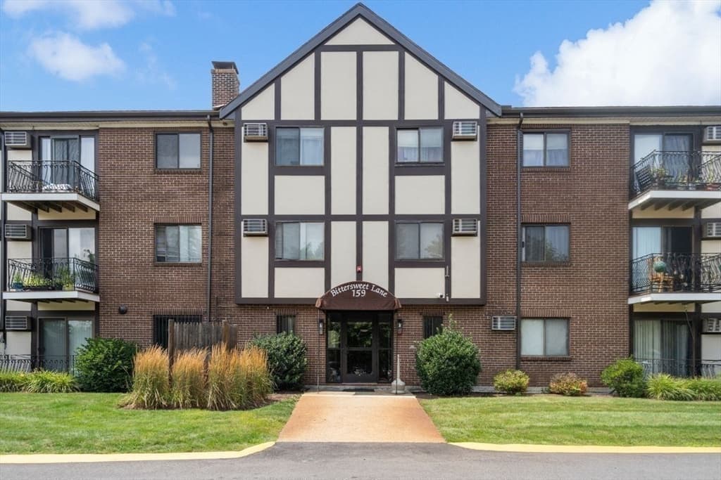 159 Bittersweet Ln # 123, Randolph MA 02368 photo 21