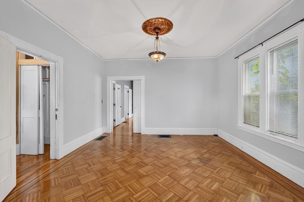 9 Dartmouth St, Somerville MA 02145 photo 18