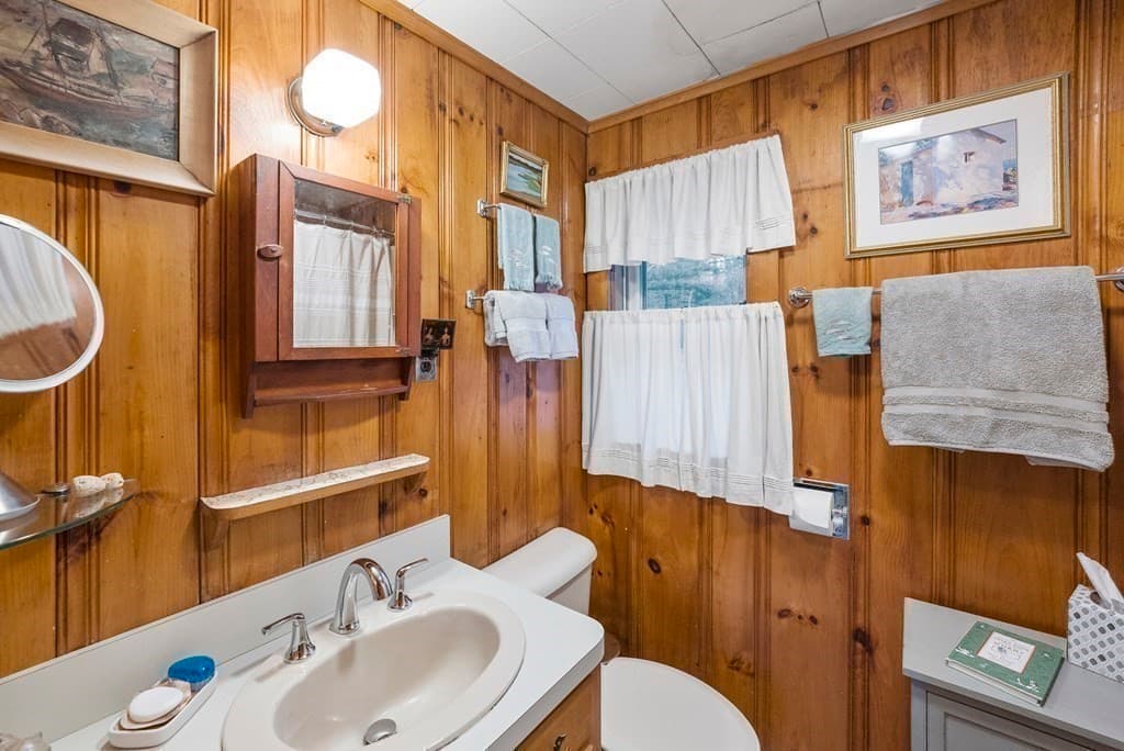 1029 Old Sandwich Rd, Plymouth MA 02360 photo 35