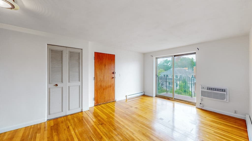 39 Englewood Ave # 24, Boston MA 02135 photo 12