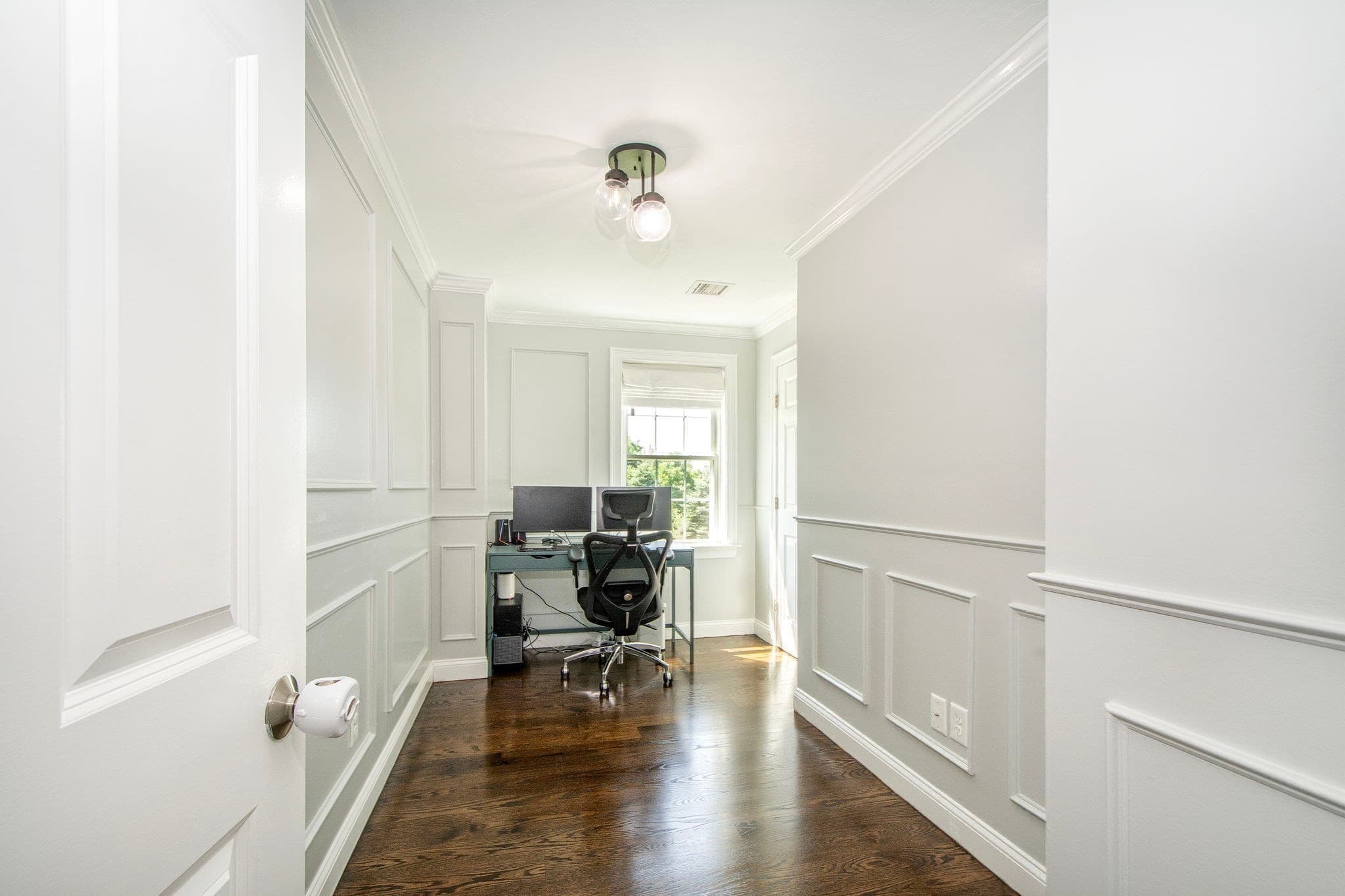 Single Family Residence at 102 West Pond Street, East Bridgewater MA 02333, East Bridgewater, photo 27 of 42