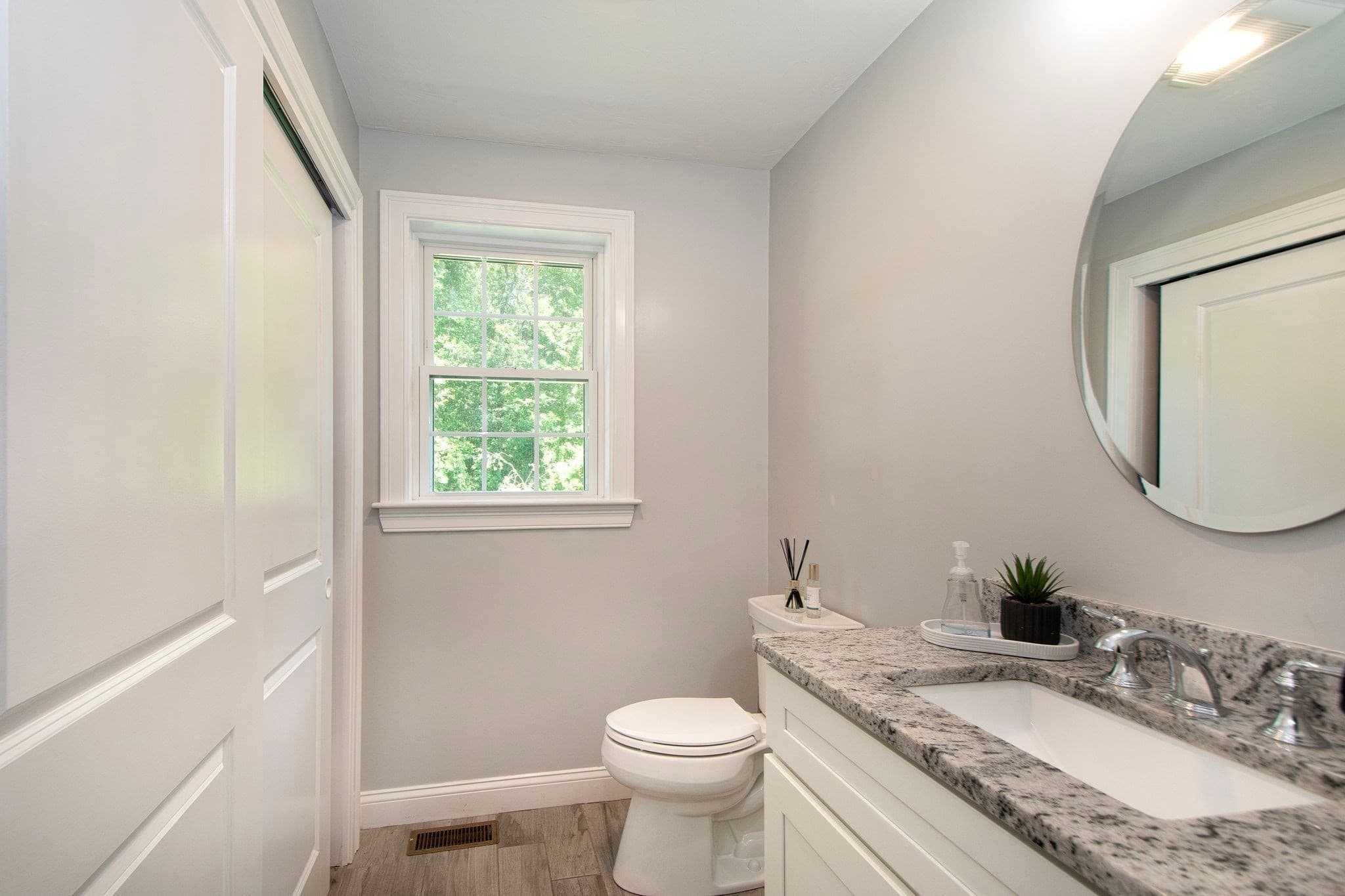 Single Family Residence at 102 West Pond Street, East Bridgewater MA 02333, East Bridgewater, photo 22 of 42