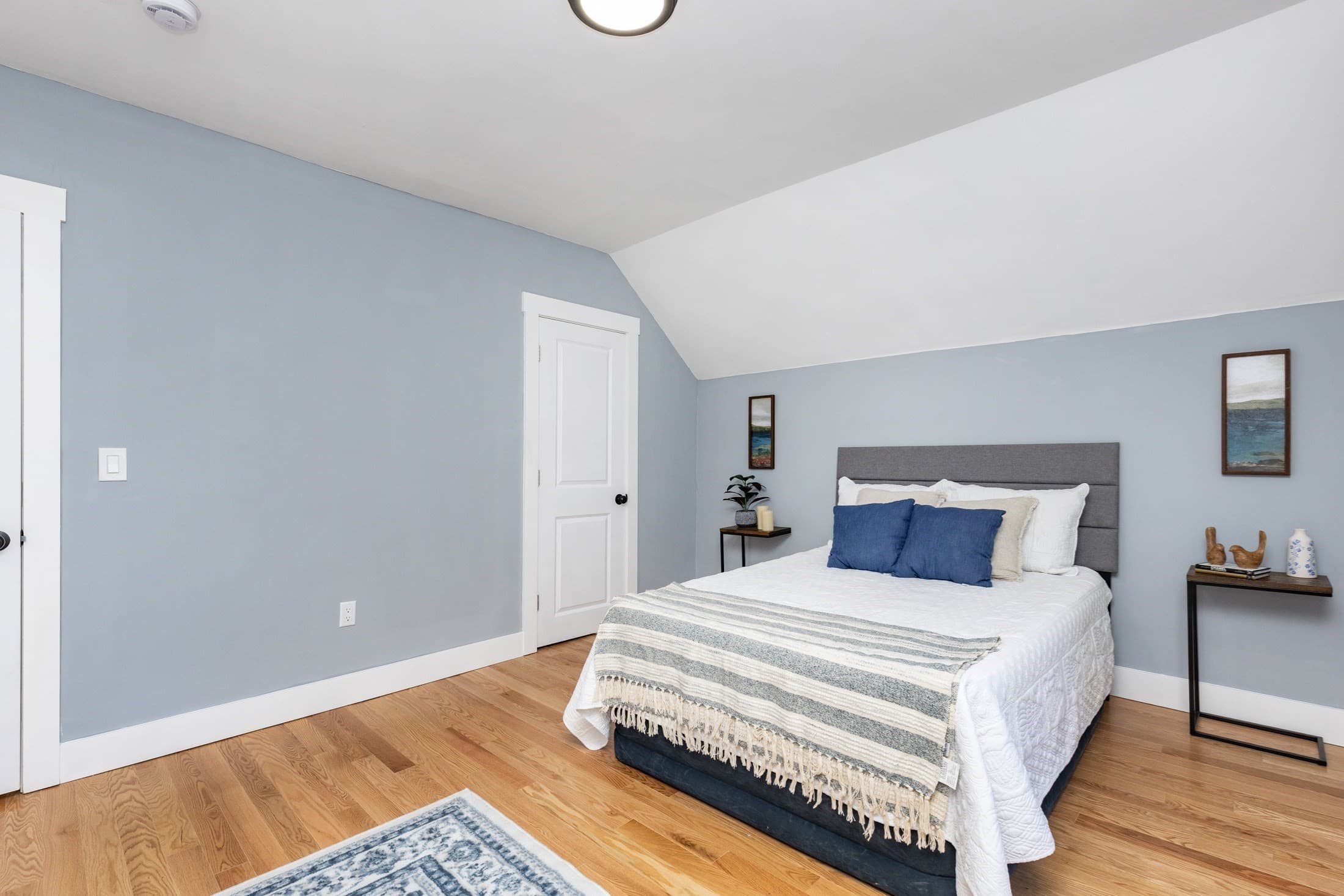 Single Family Residence at 17 Scott St., New Bedford MA 02744, photo 13 of 26
