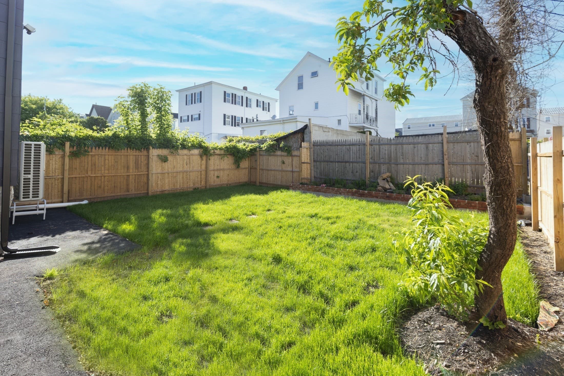 Single Family Residence at 17 Scott St., New Bedford MA 02744, photo 22 of 26