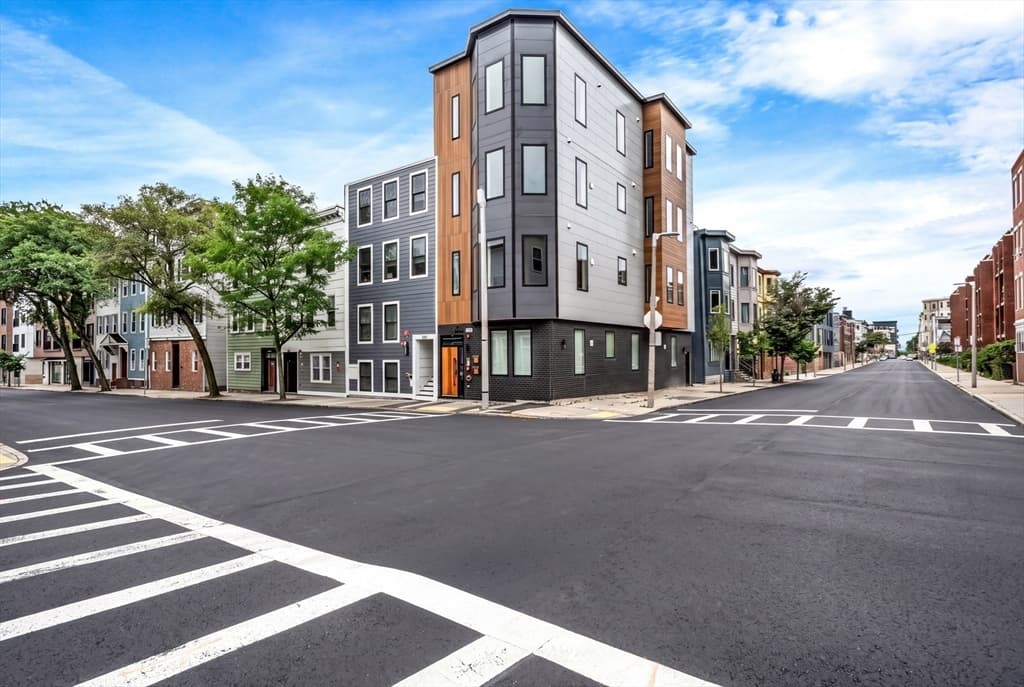 181 Maverick PH, Boston MA 02128 photo 21