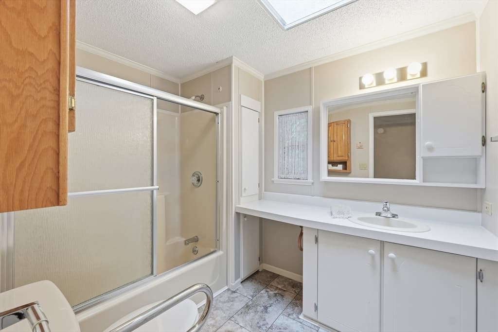 47 Washington St # 44, Auburn MA 01501 photo 22