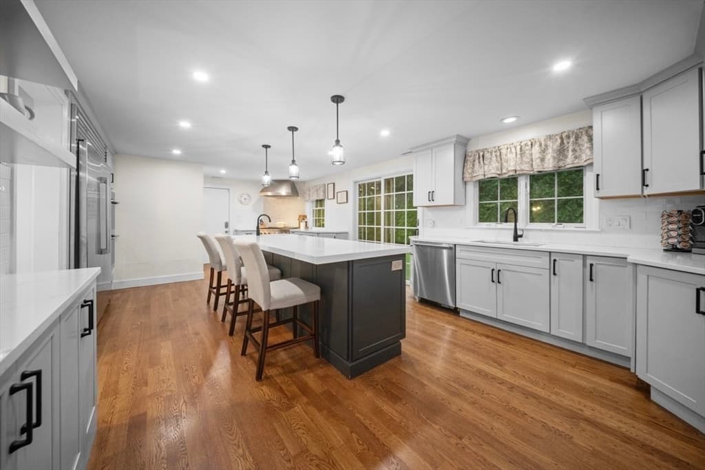10 Juniper Hill Road, Waltham MA 02452 photo 6