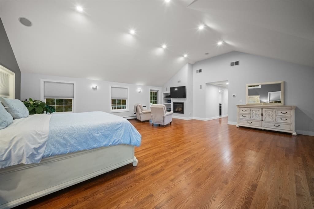 10 Juniper Hill Road, Waltham MA 02452 photo 19