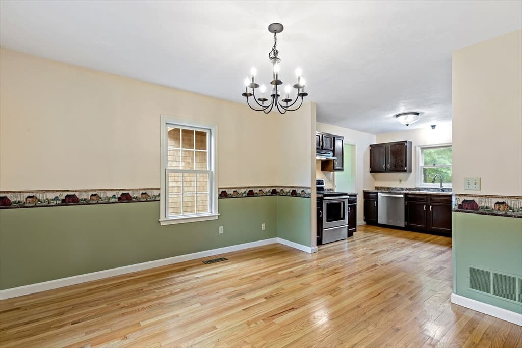 185 Bournehurst Drive, Plymouth MA 02360 photo 8