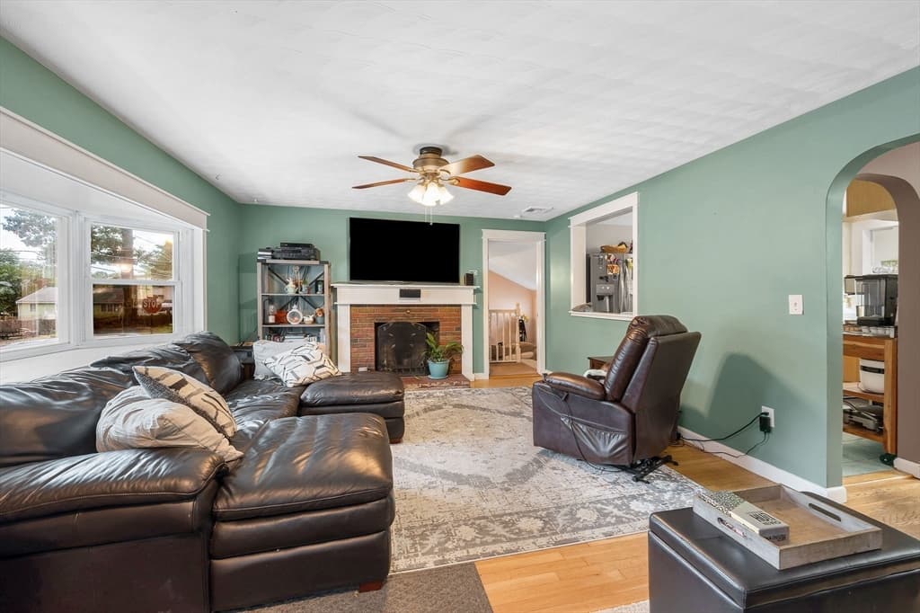 77 Valley Road, Dracut MA 01826 photo 6