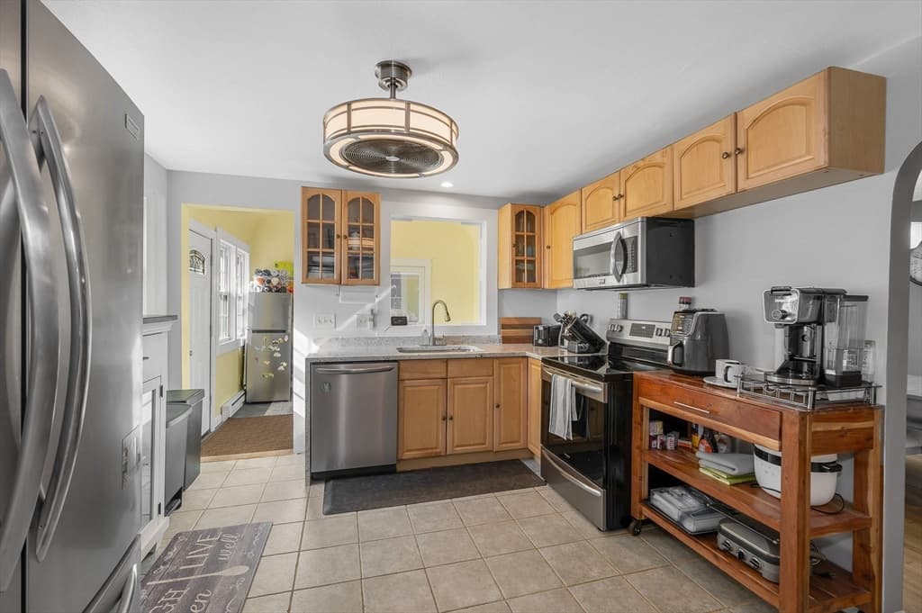 77 Valley Road, Dracut MA 01826 photo 11