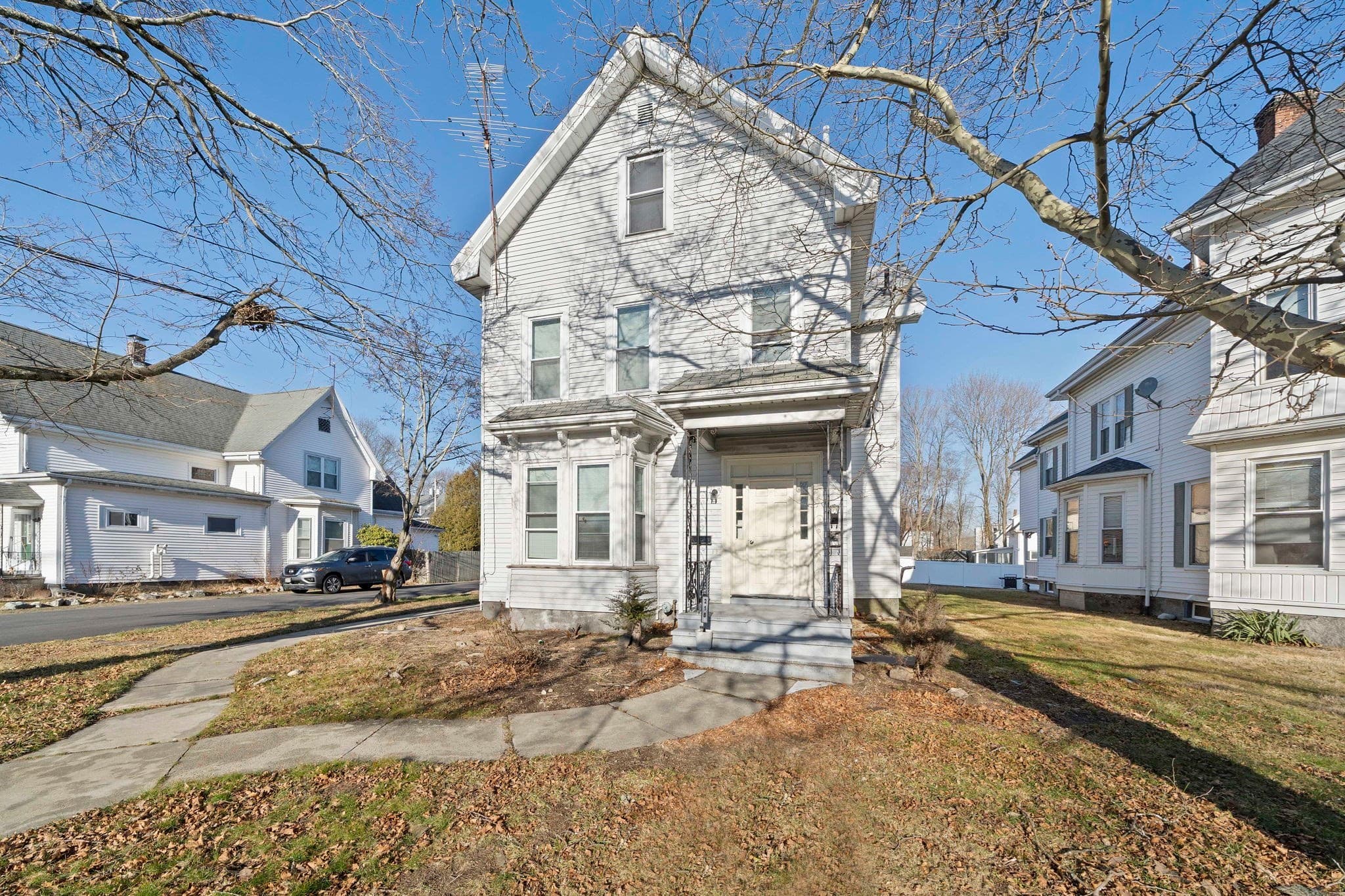 4 Family at 218 South Ave, Whitman MA 02382, photo 2 of 40