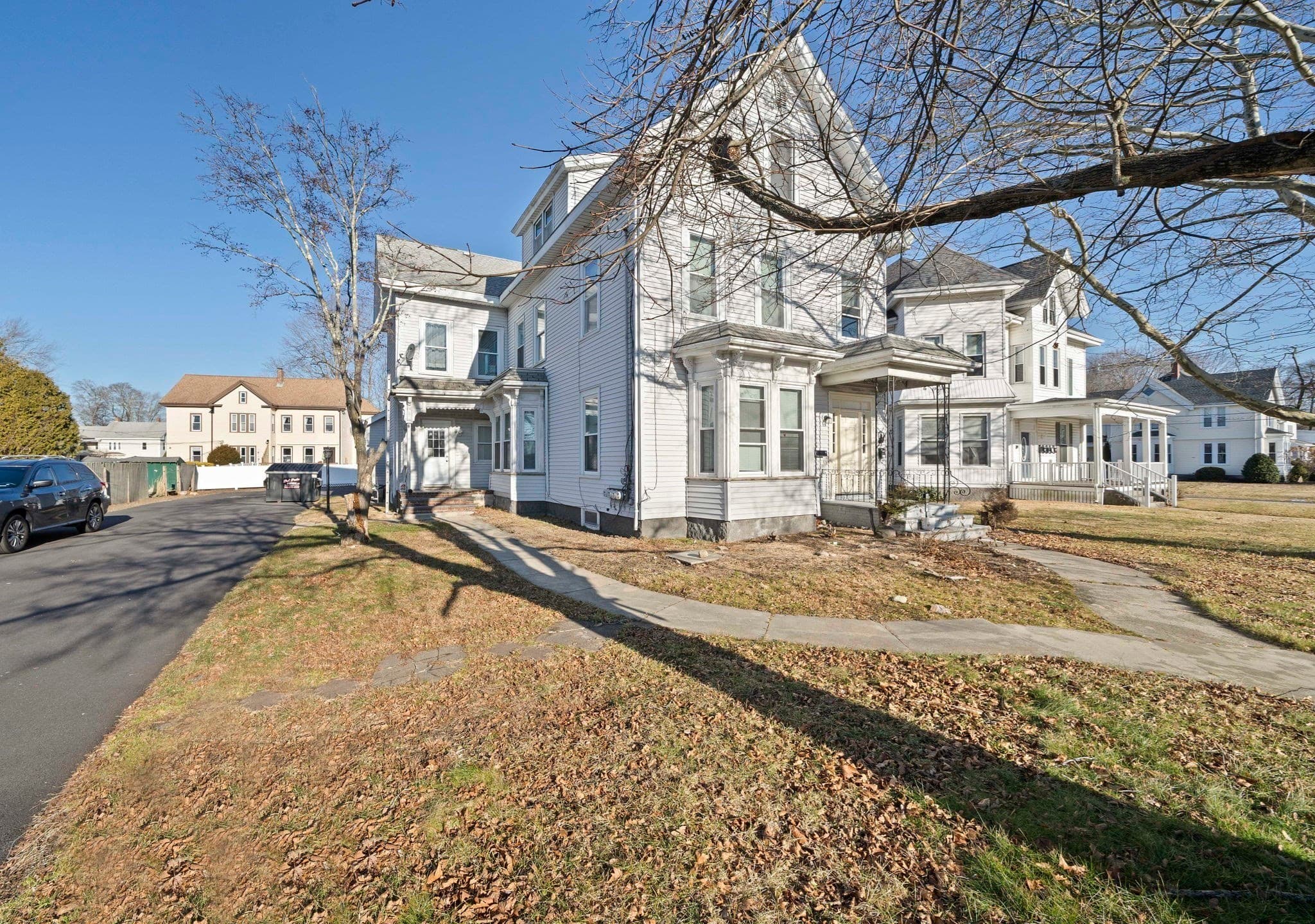 4 Family at 218 South Ave, Whitman MA 02382, photo 3 of 40
